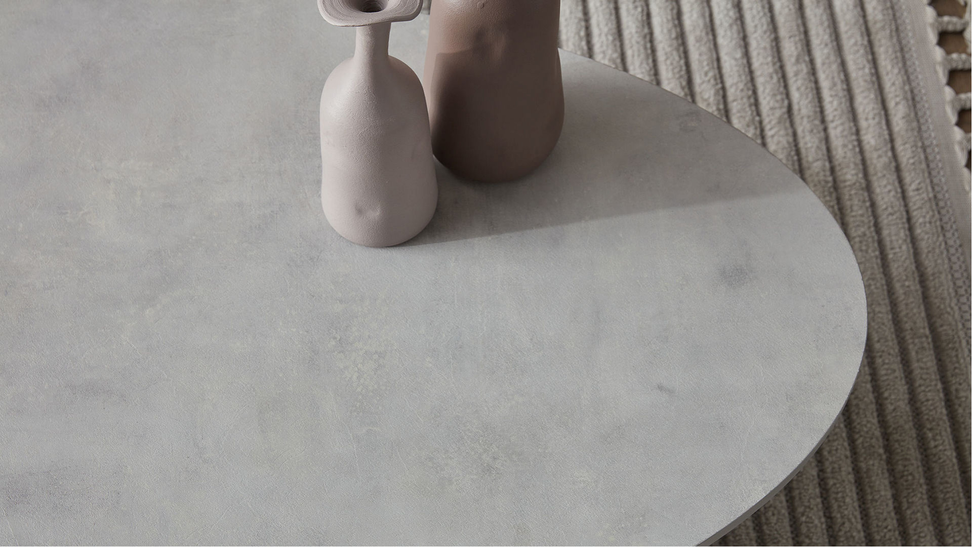 Egos Couchtisch - Retro Stein