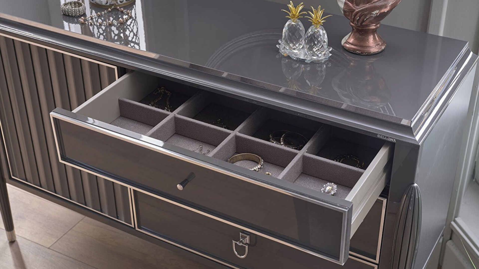 Gravita Schminktisch