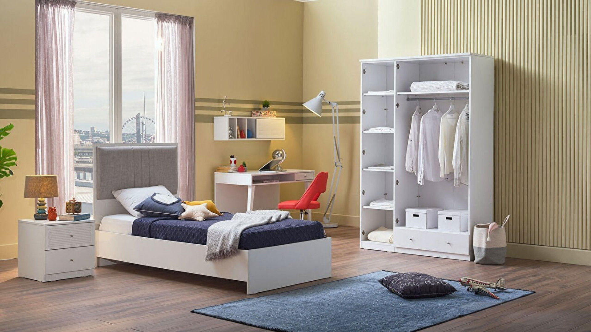 Majer 3-türiger Kleiderschrank