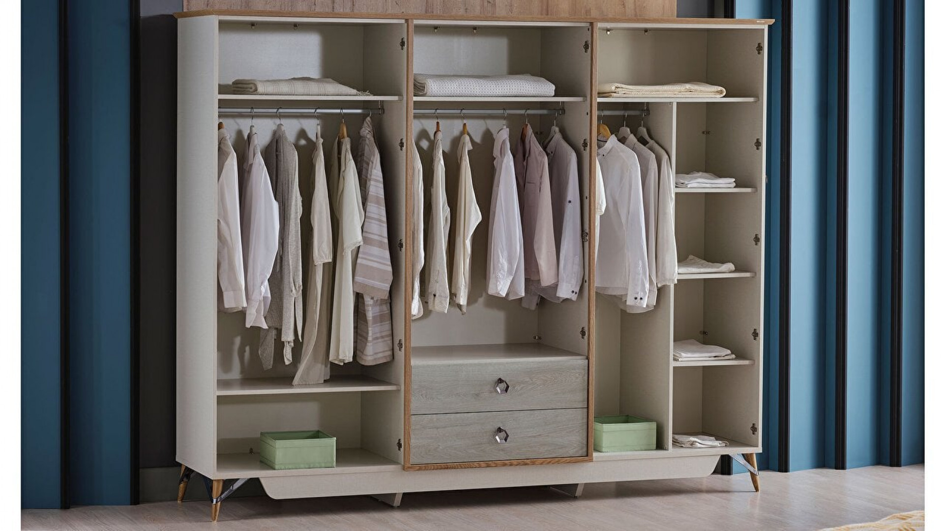 Valencia 6-türiger Schrank