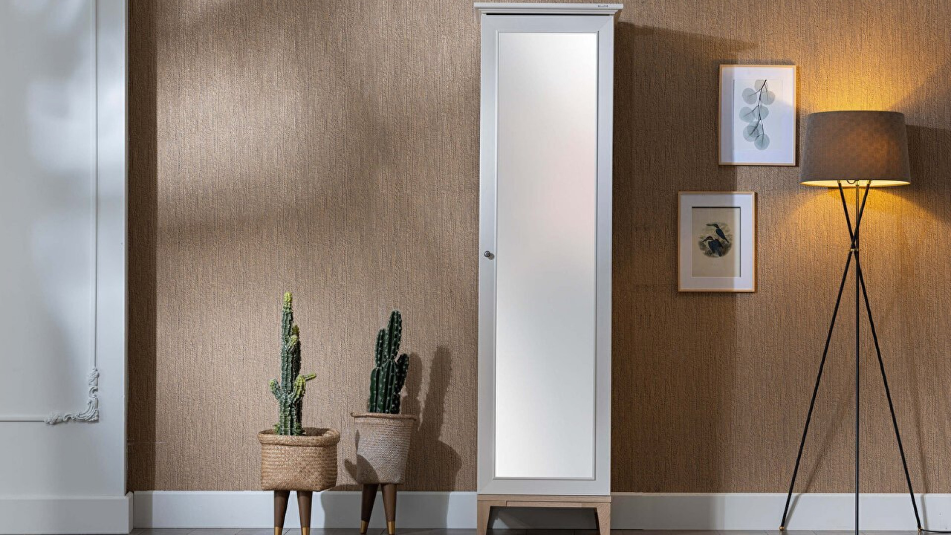 Vilza Garderobe und Schrankeinheit