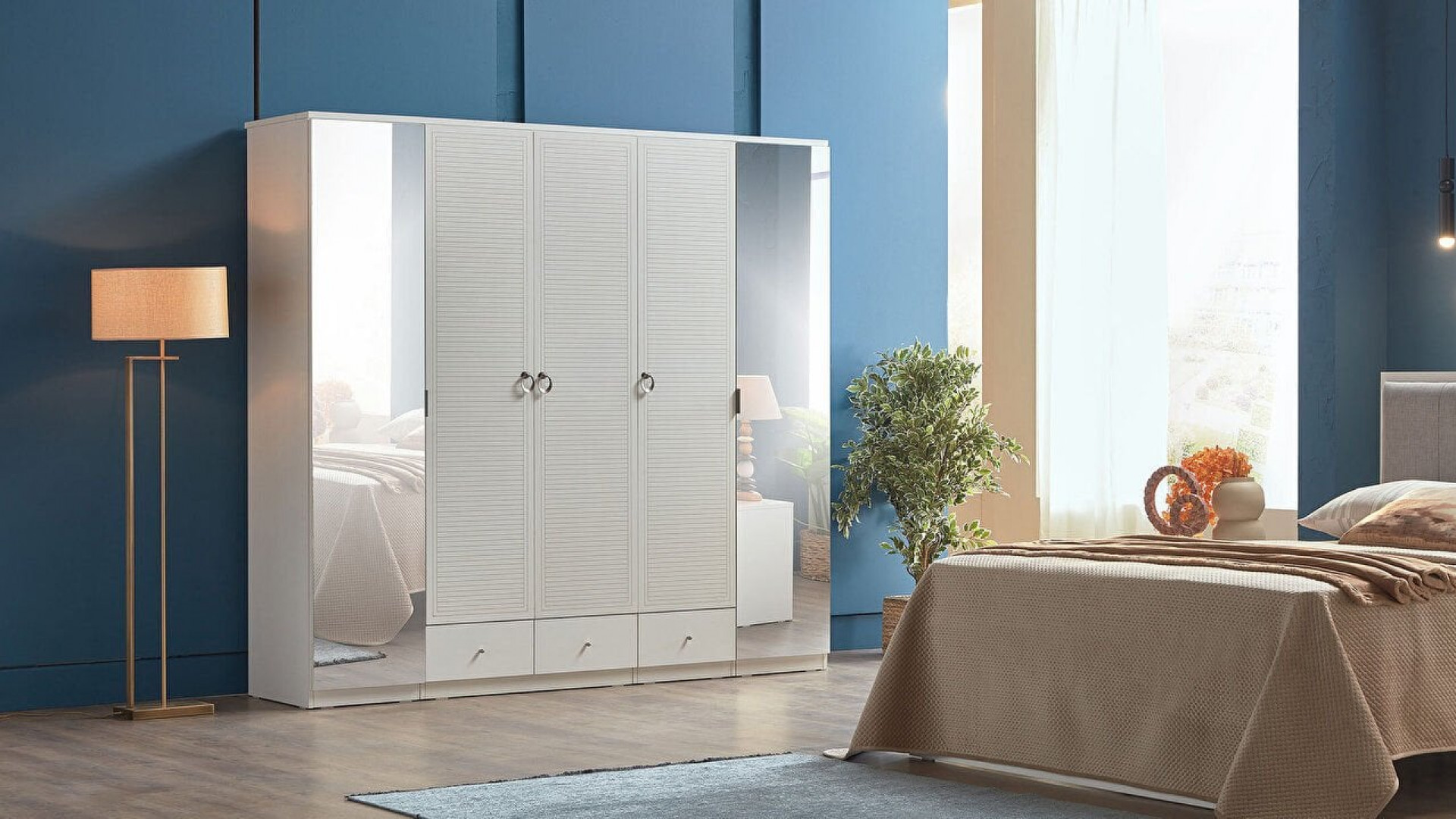 Majer 5-türiger Schrank