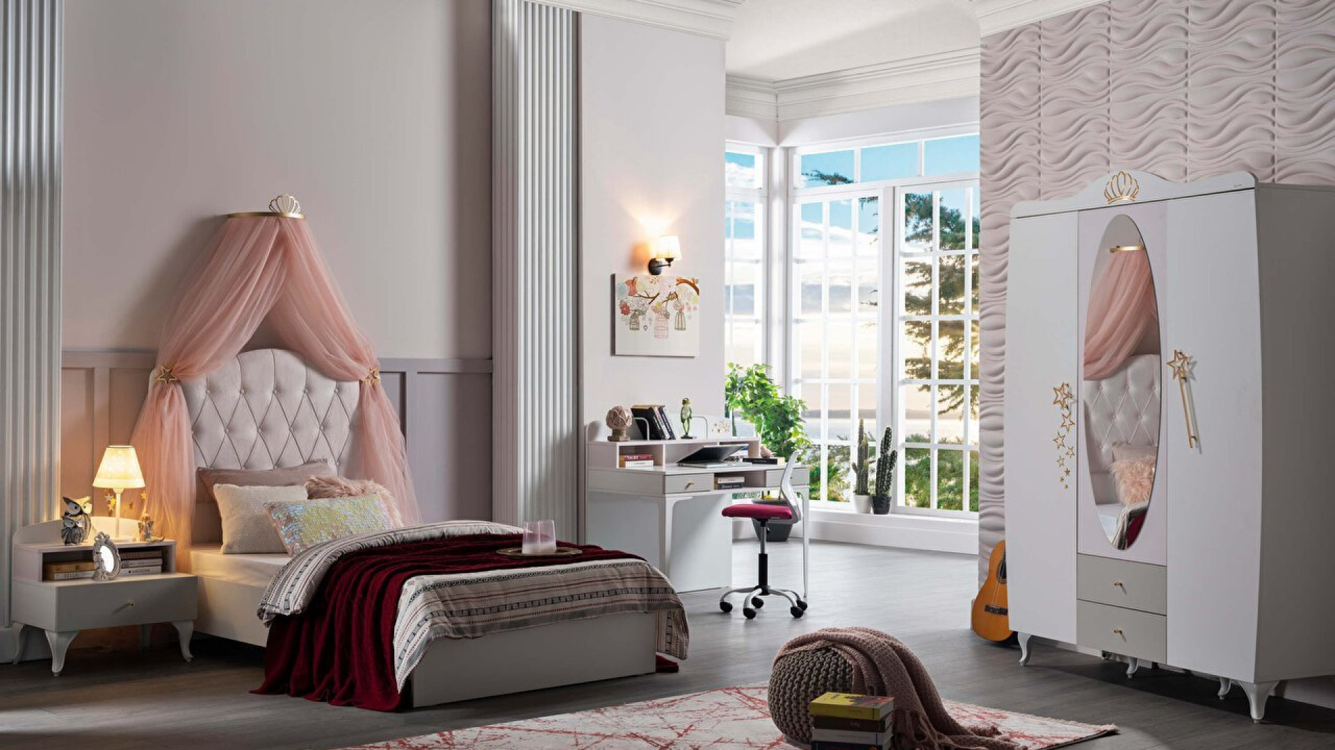 Sandy 3-türiger Kleiderschrank