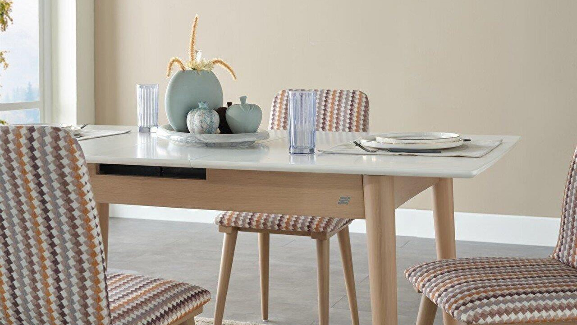 Cydney Kitchen Table Set