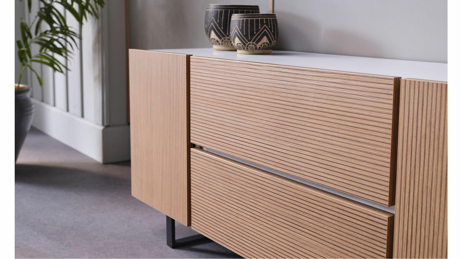 Dany Lowboard - Weiss/Yunus