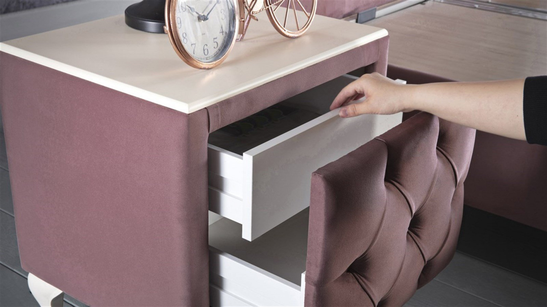 Estonya Bettbox + Kopfteil