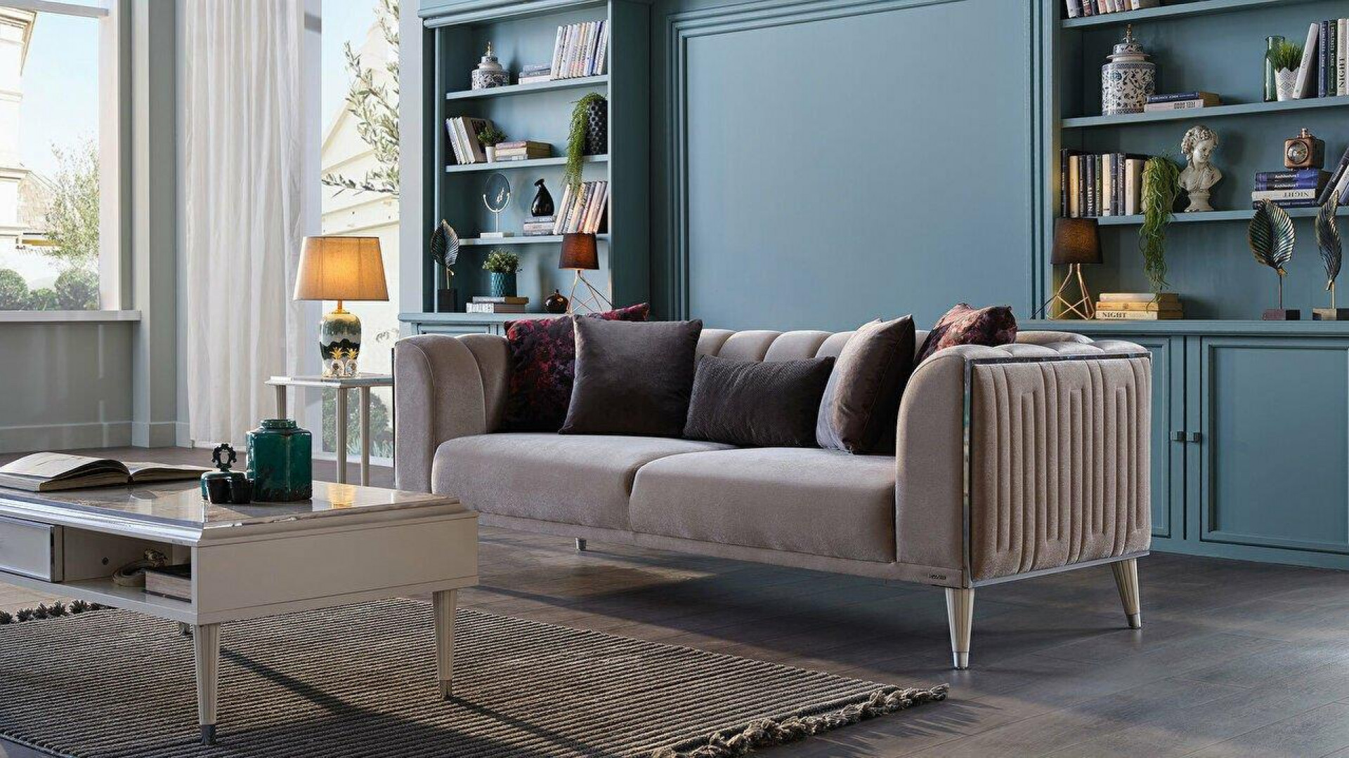 Gravita Sofa