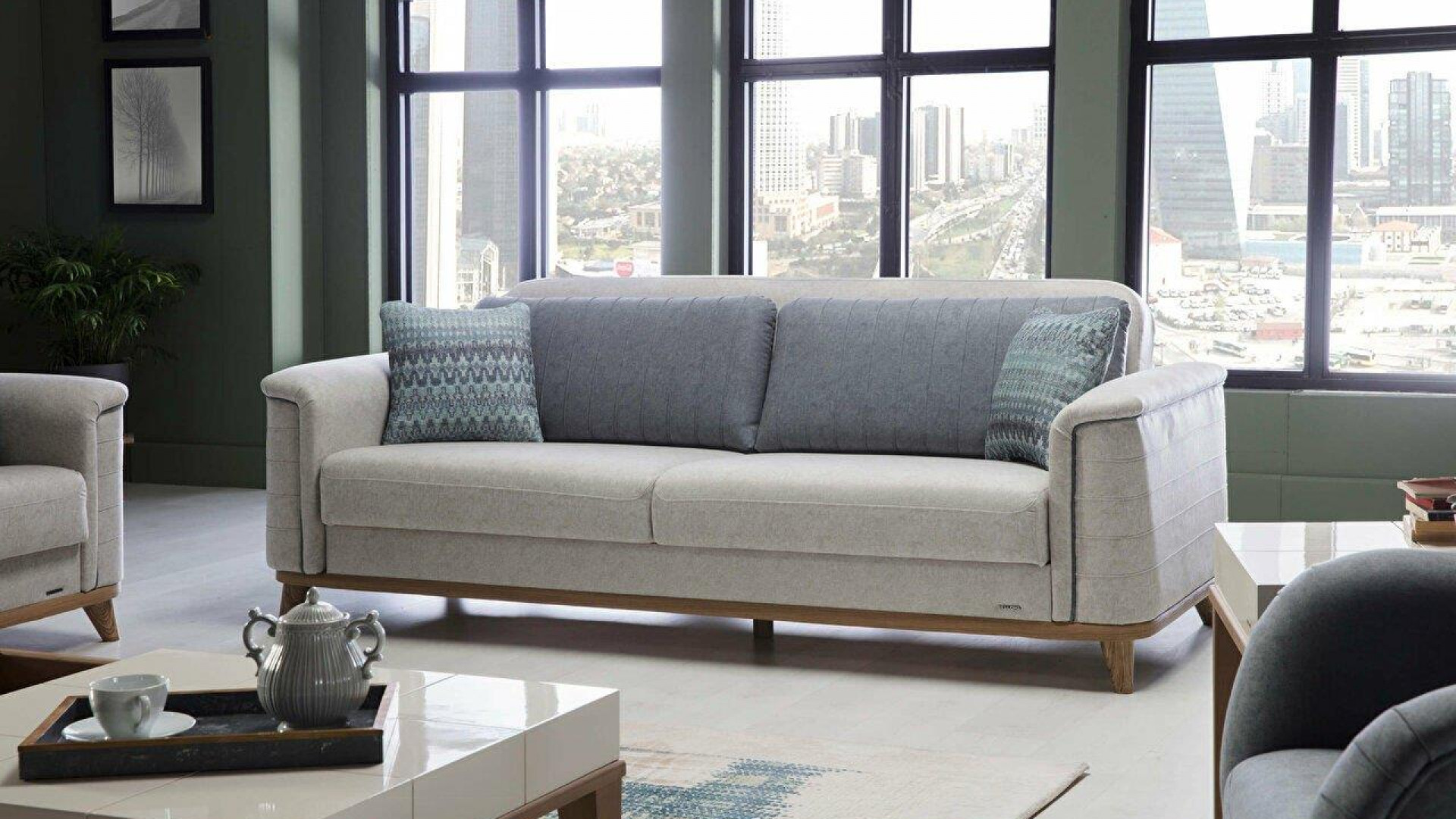 Mavenna Sofa