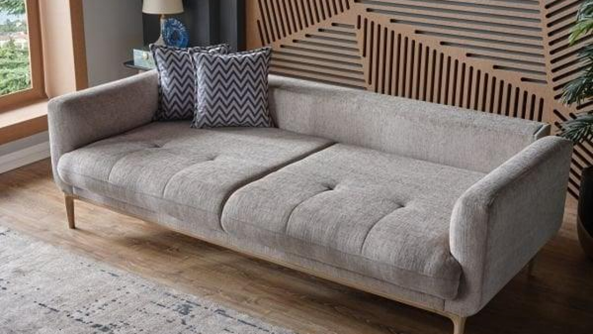 Serra Sofa