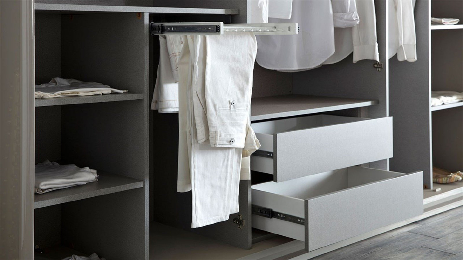 Serra (Stauraum) Schlafzimmer Set